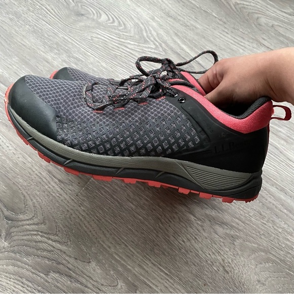 L.L. Bean Women's North Peak Ventilated Trail Shoes Gray/Coral Size 9.5 - Picture 4 of 9